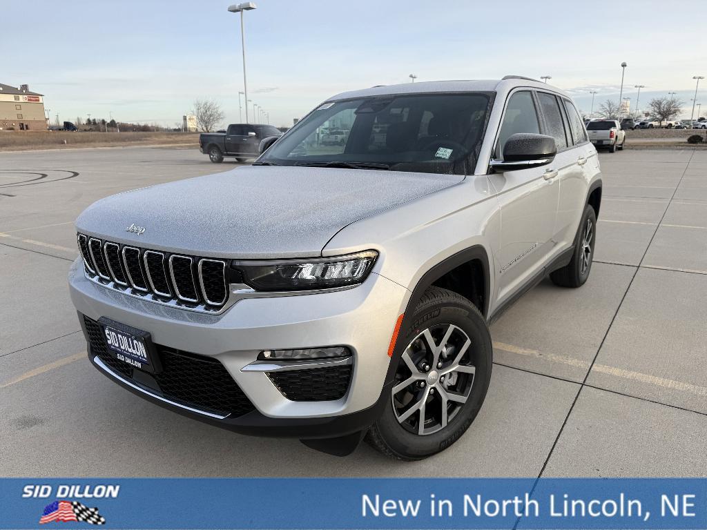 new 2025 Jeep Grand Cherokee car, priced at $45,260