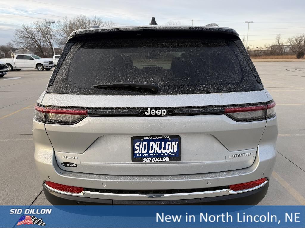 new 2025 Jeep Grand Cherokee car, priced at $45,260