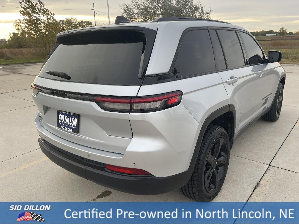 used 2023 Jeep Grand Cherokee car, priced at $32,495