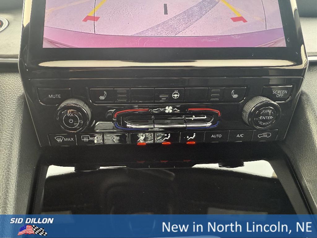 new 2025 Jeep Grand Cherokee L car, priced at $50,335