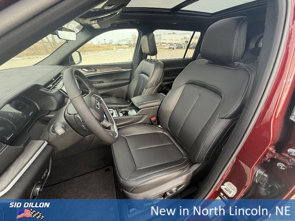 new 2025 Jeep Grand Cherokee L car, priced at $50,335