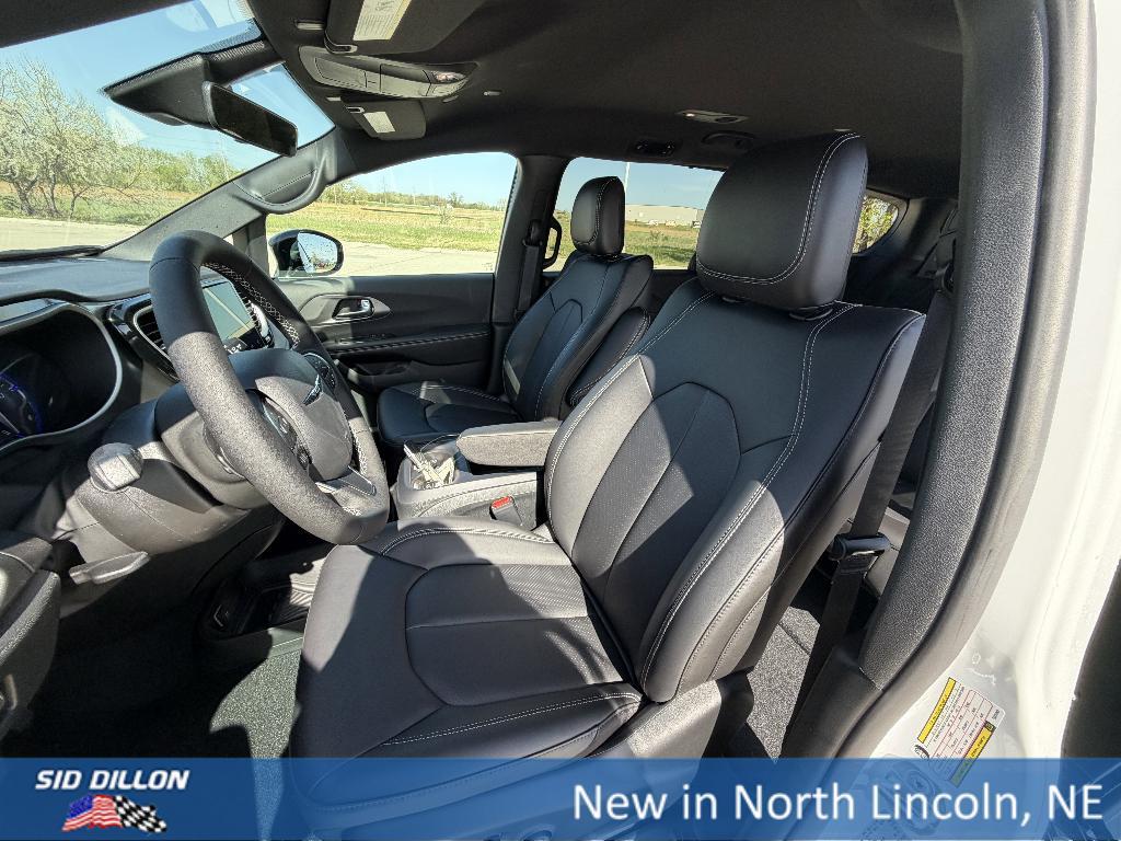 new 2026 Chrysler Voyager car, priced at $41,689