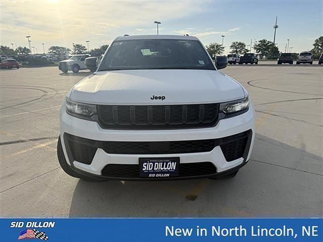 new 2026 Jeep Grand Cherokee L car, priced at $43,654