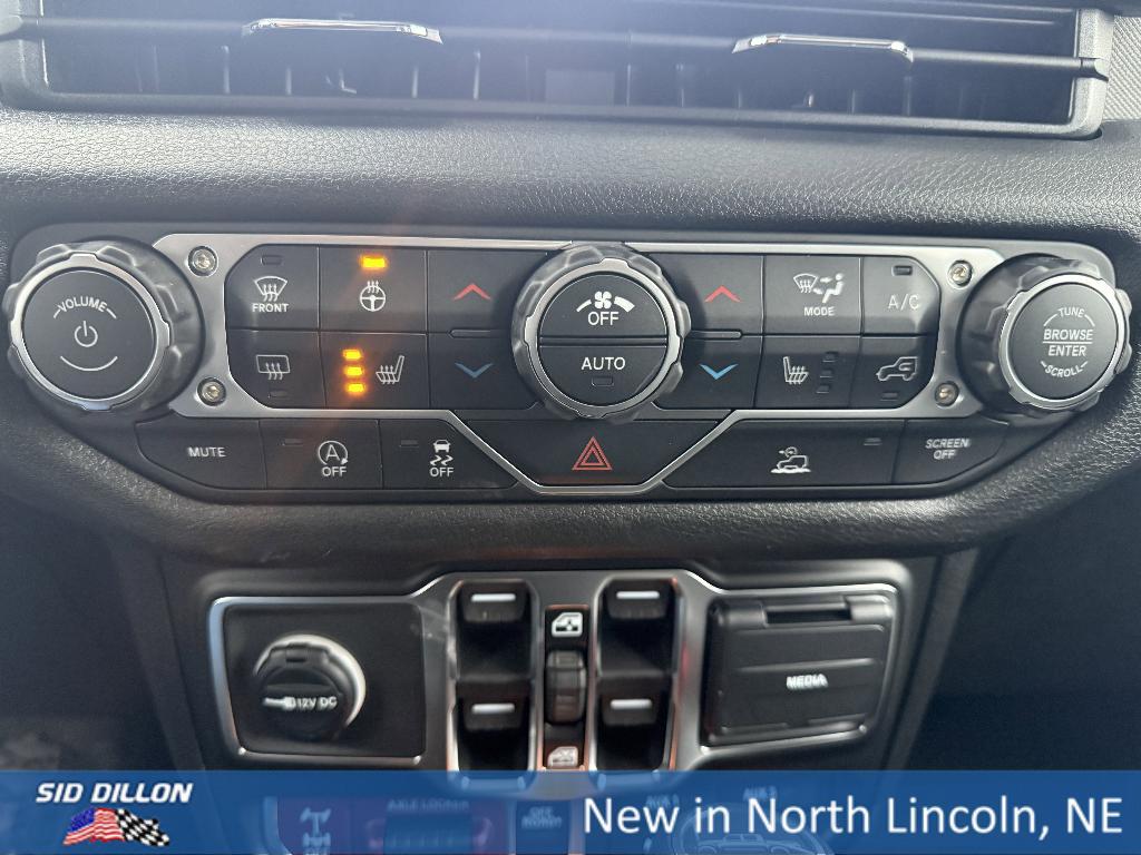 new 2026 Jeep Gladiator car, priced at $49,865