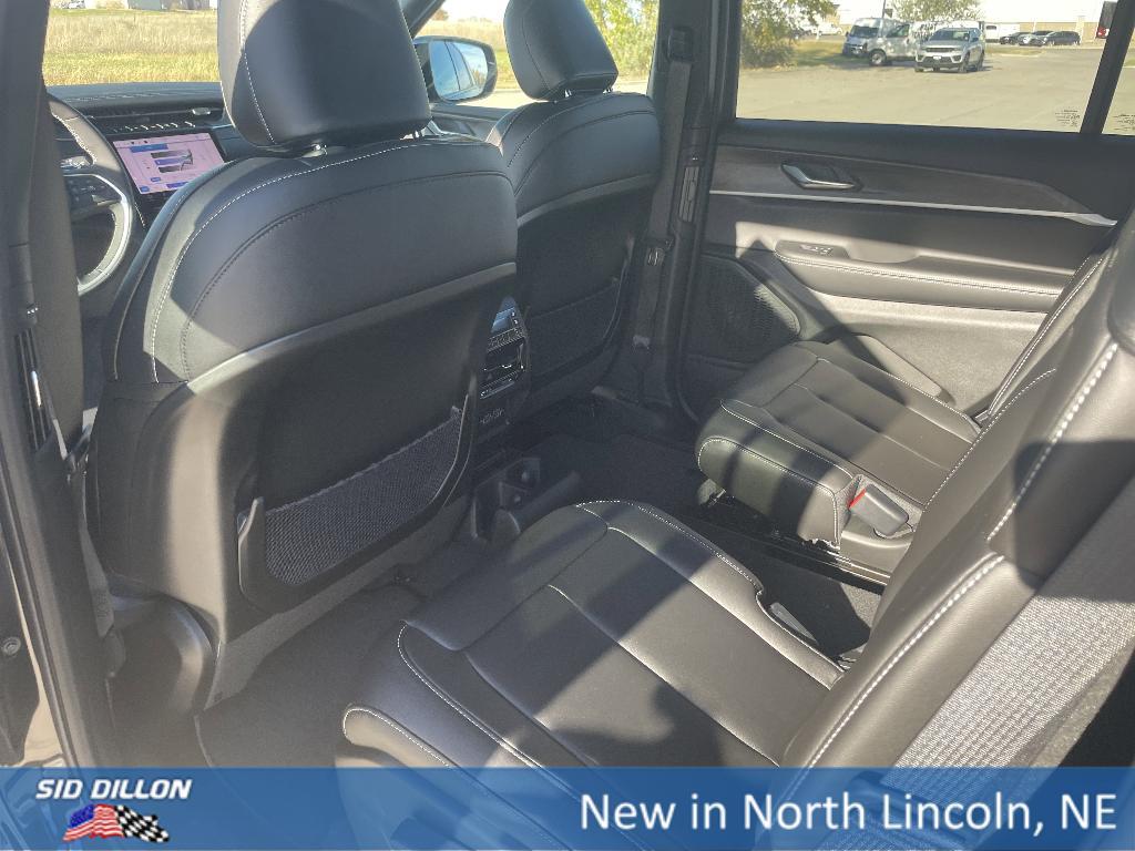 new 2025 Jeep Grand Cherokee L car, priced at $50,335