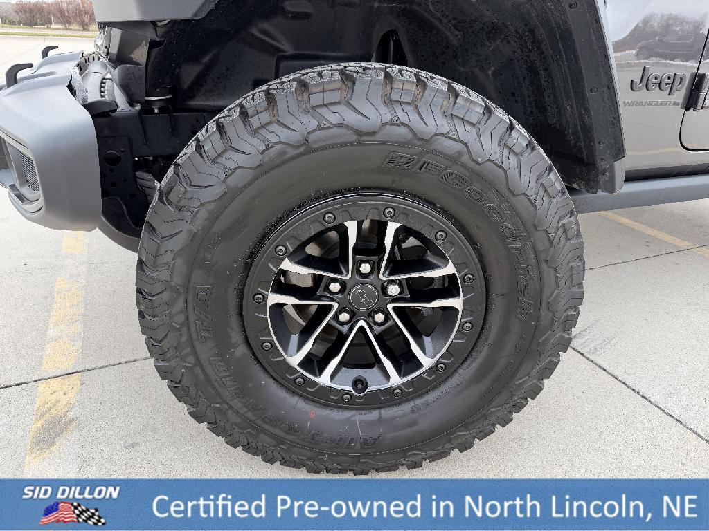 used 2025 Jeep Wrangler car, priced at $41,995