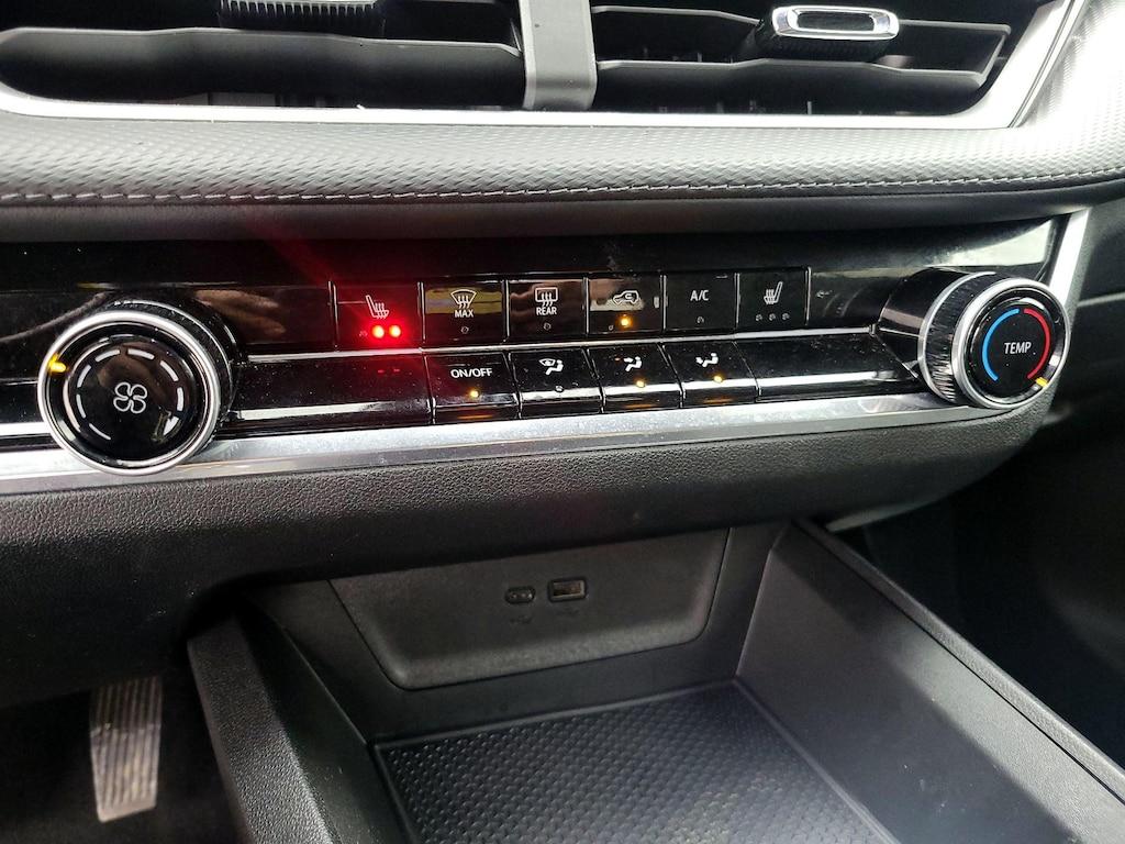 used 2025 Chevrolet Equinox car, priced at $24,998