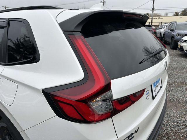 new 2026 Honda CR-V Hybrid car, priced at $42,130