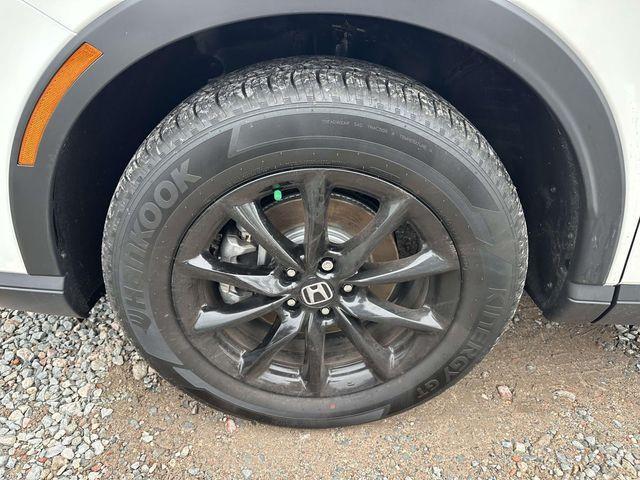 new 2026 Honda CR-V Hybrid car, priced at $42,130