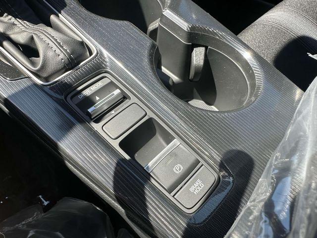 new 2025 Honda Civic Hybrid car, priced at $30,555