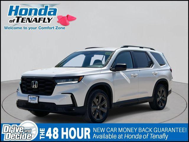new 2025 Honda Pilot car, priced at $44,250