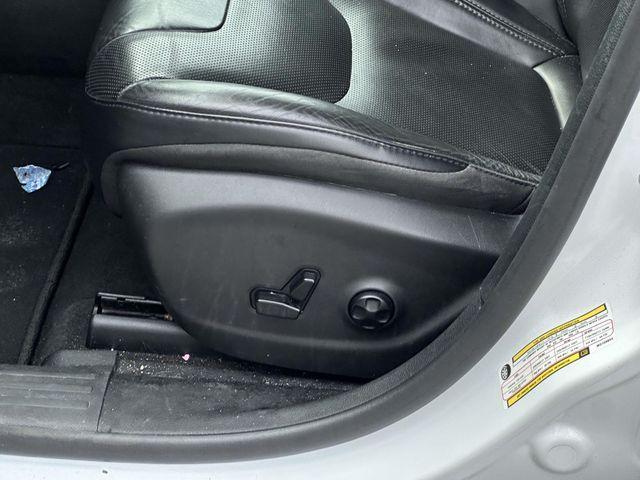 used 2021 Jeep Cherokee car, priced at $15,495