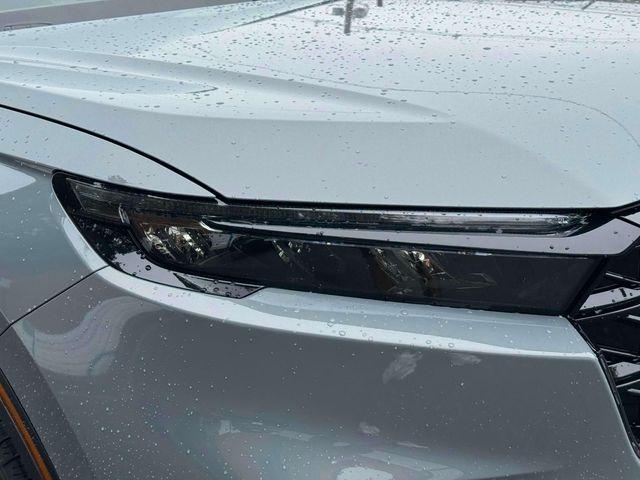 new 2026 Honda CR-V Hybrid car, priced at $44,155