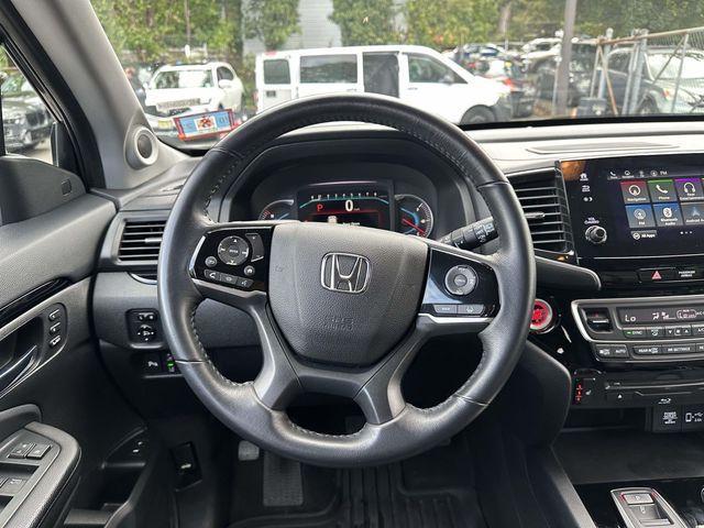 used 2020 Honda Pilot car, priced at $24,990