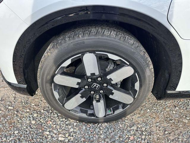 new 2026 Honda Prologue car, priced at $59,395