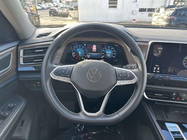 used 2025 Volkswagen Atlas car, priced at $31,990