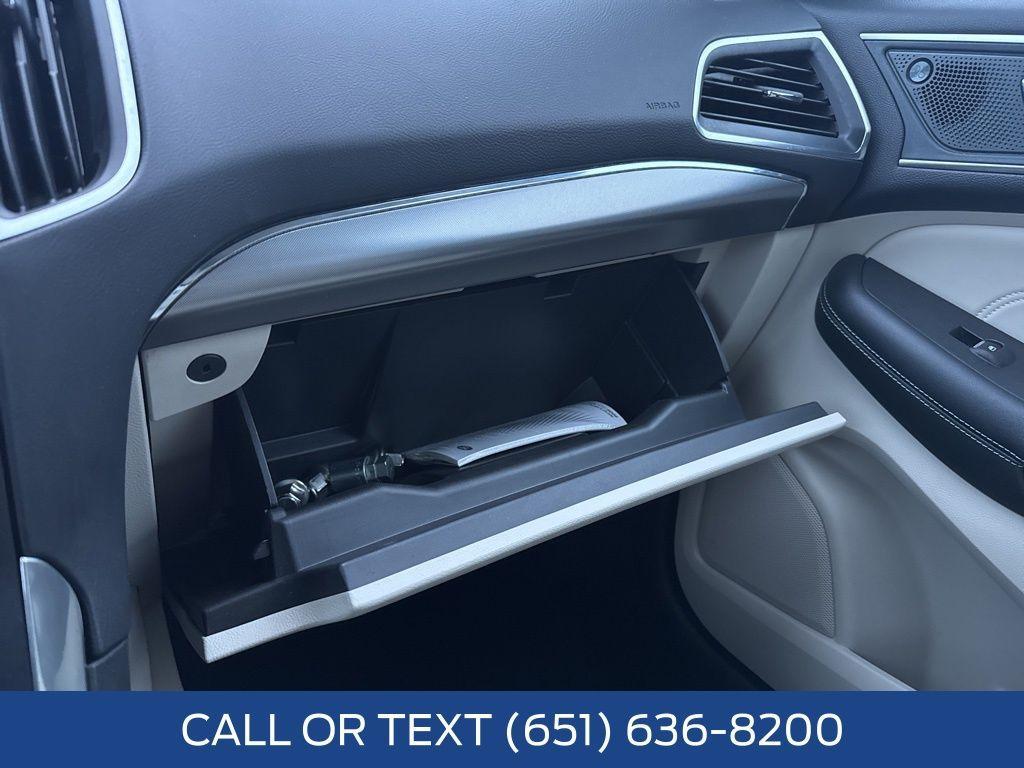 used 2024 Ford Edge car, priced at $28,108