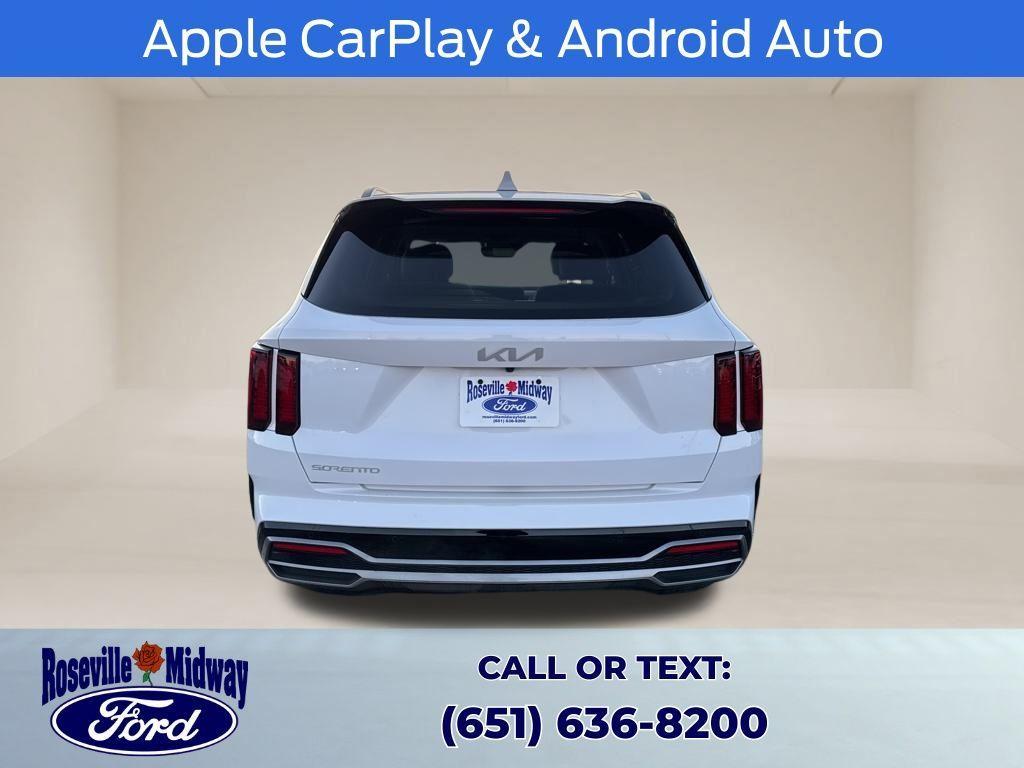 used 2023 Kia Sorento car, priced at $28,377