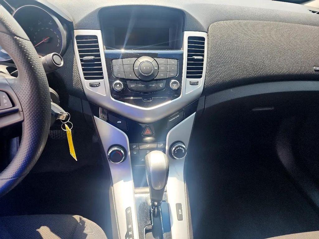 used 2016 Chevrolet Cruze Limited car, priced at $9,495