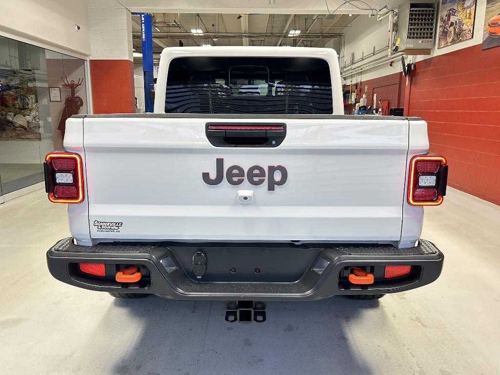 used 2021 Jeep Gladiator car, priced at $37,447