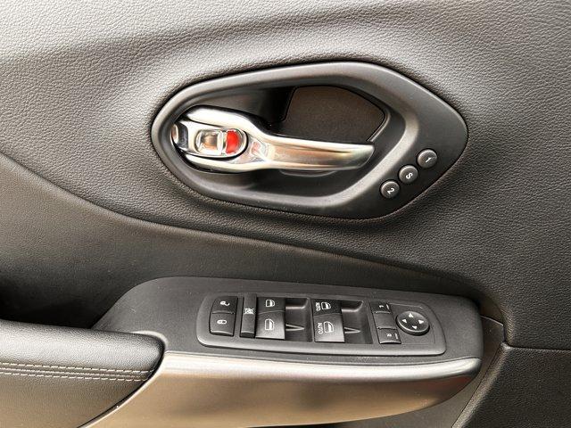 used 2019 Jeep Cherokee car, priced at $18,962