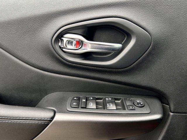 used 2020 Jeep Cherokee car, priced at $18,961