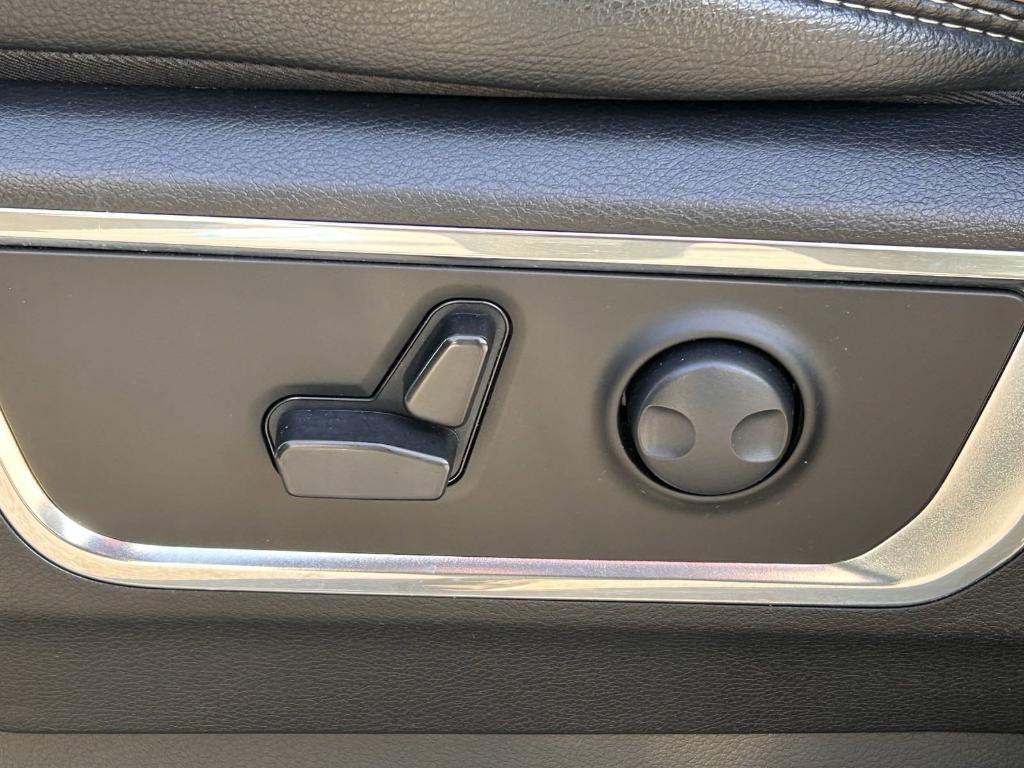 used 2024 Ram 1500 car, priced at $43,914