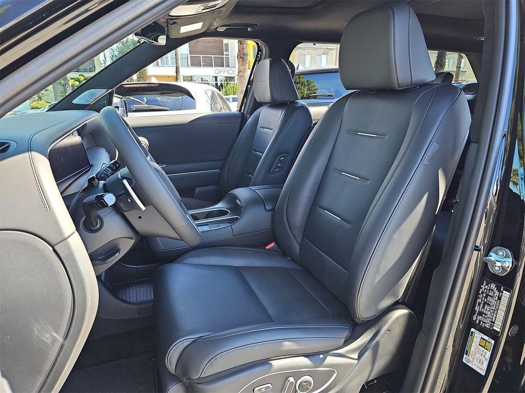 new 2026 Hyundai Palisade Hybrid car, priced at $61,050