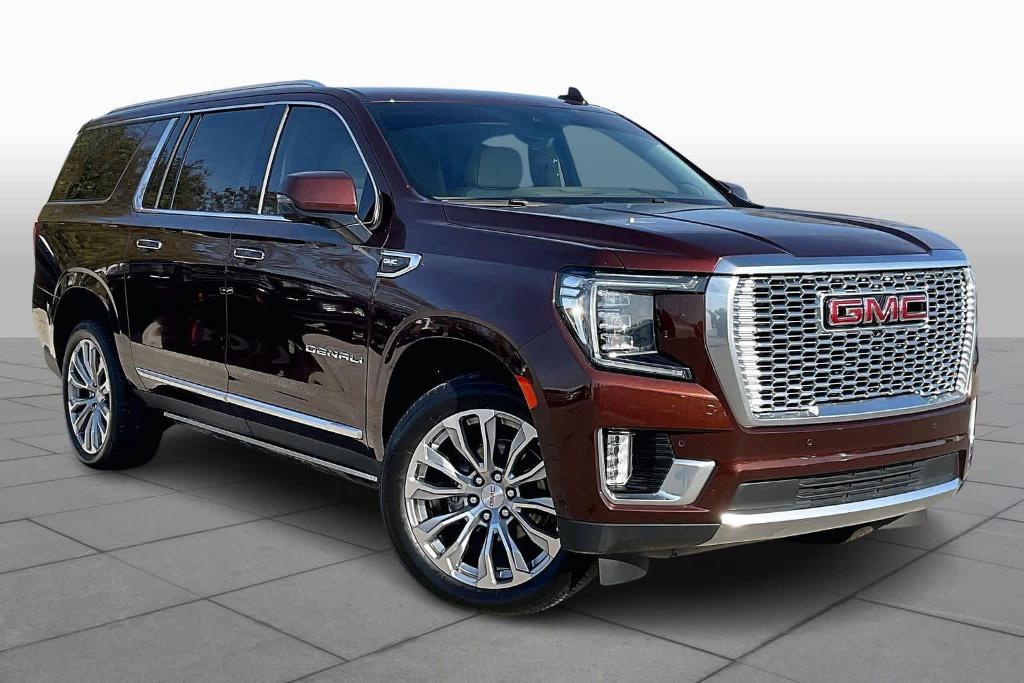 used 2023 GMC Yukon XL car, priced at $49,987