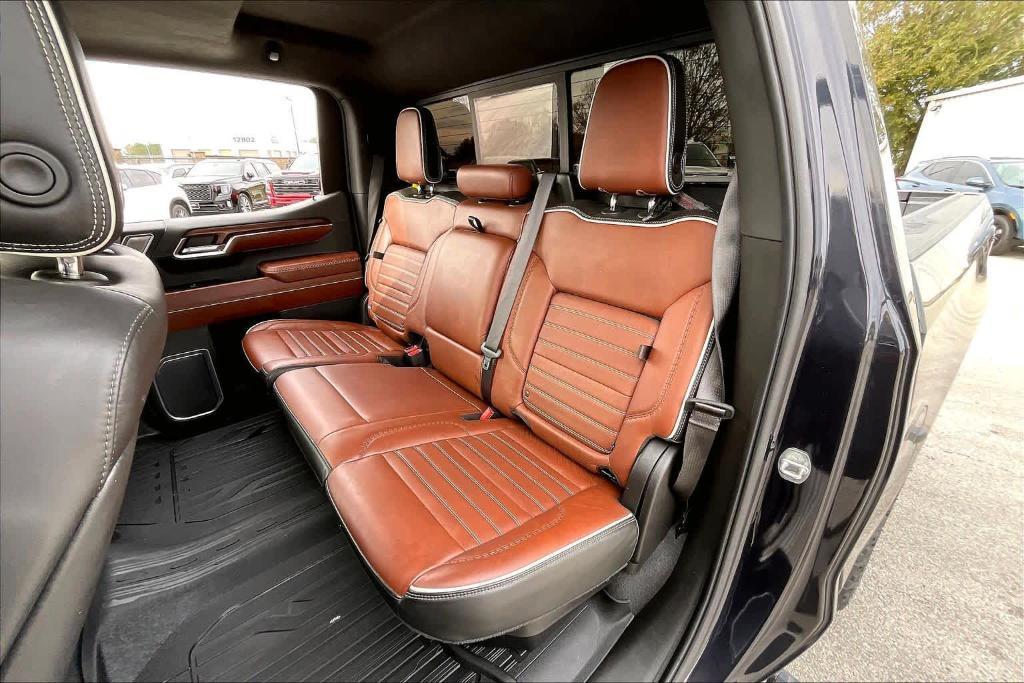 used 2023 GMC Sierra 1500 car, priced at $56,657