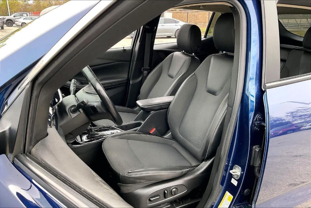 used 2022 Buick Encore GX car, priced at $12,797