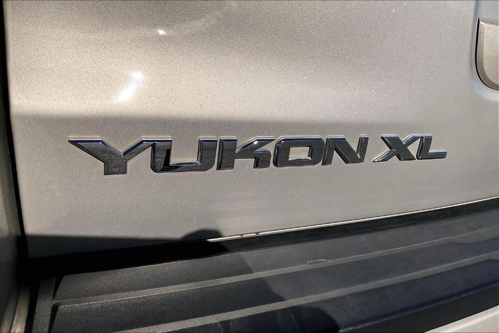 used 2015 GMC Yukon XL car, priced at $18,997