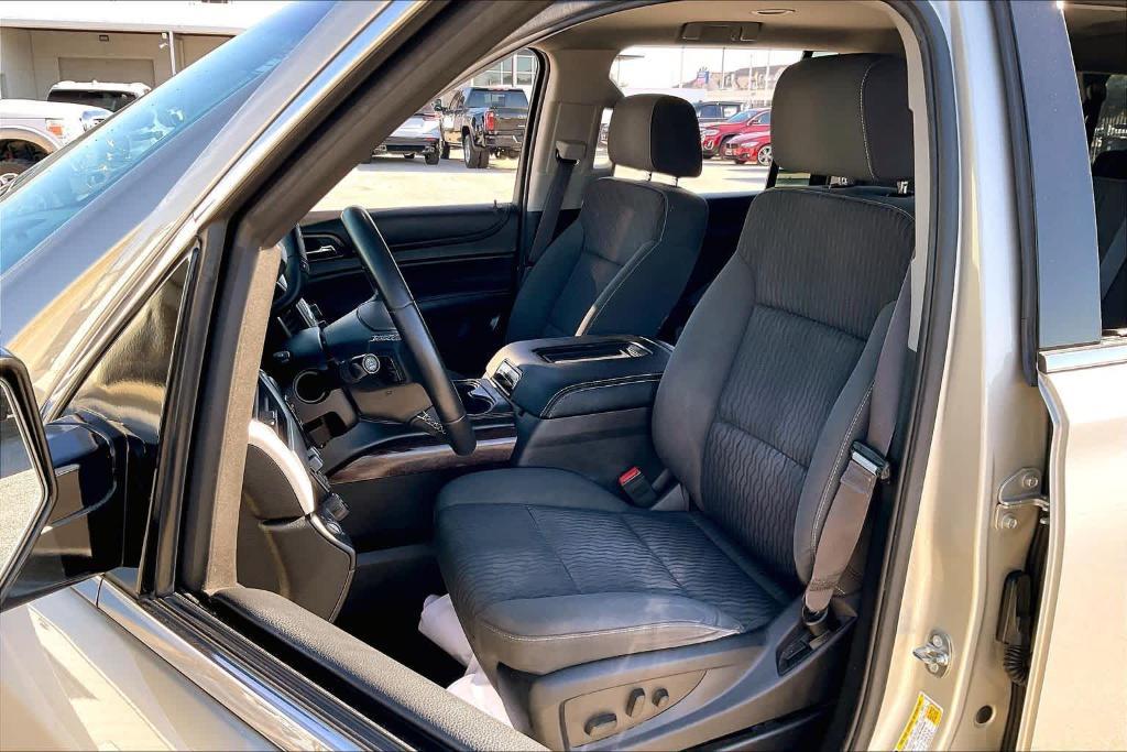 used 2015 GMC Yukon XL car, priced at $18,997