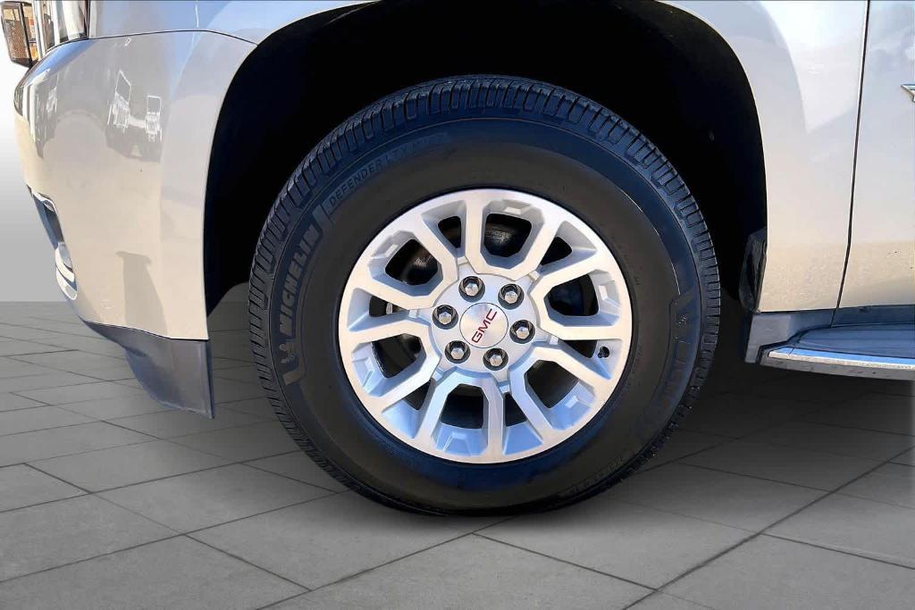 used 2015 GMC Yukon XL car, priced at $18,997