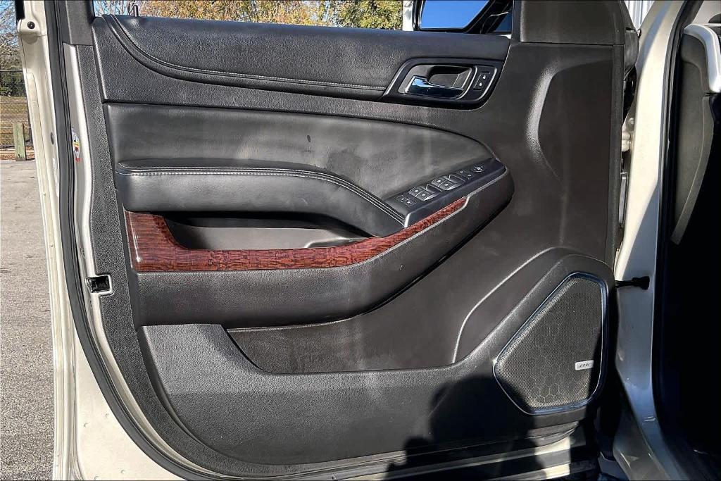 used 2015 GMC Yukon XL car, priced at $18,997