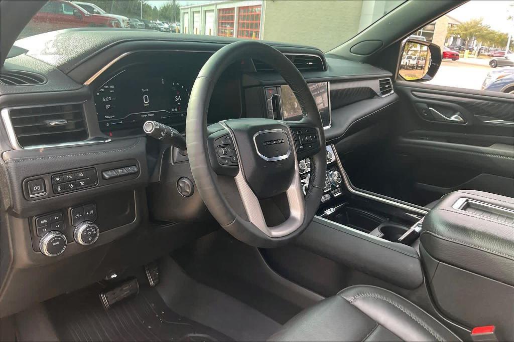 used 2024 GMC Yukon XL car, priced at $69,997