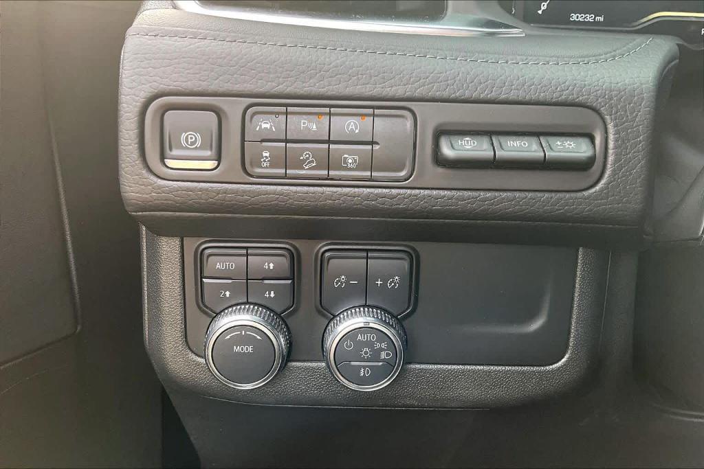 used 2024 GMC Yukon XL car, priced at $69,997