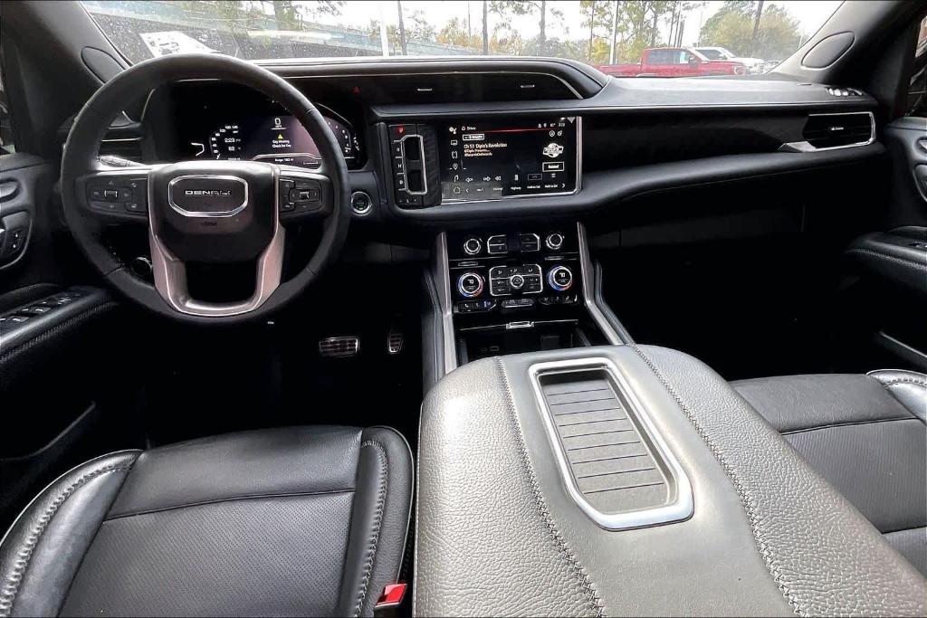 used 2024 GMC Yukon XL car, priced at $69,997
