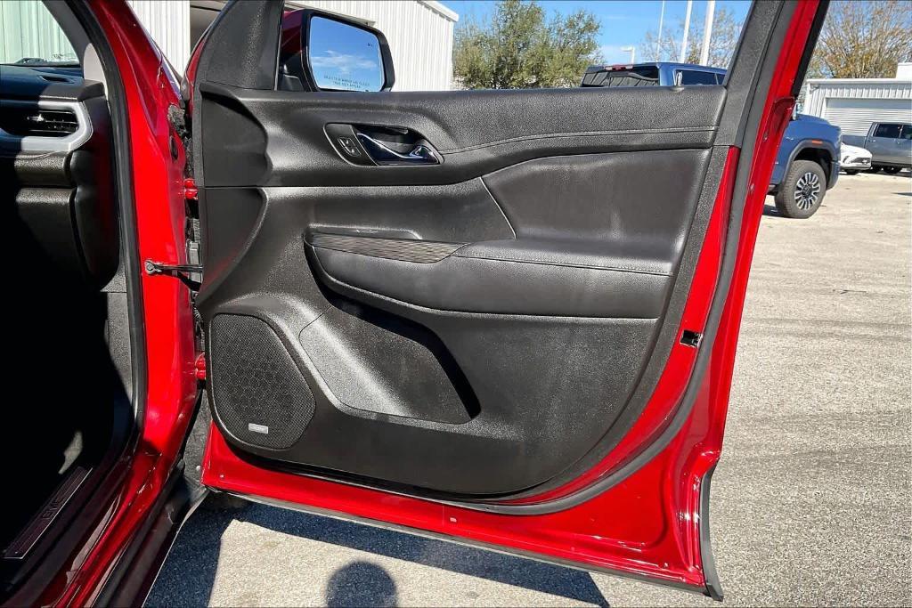 used 2023 GMC Acadia car, priced at $24,997