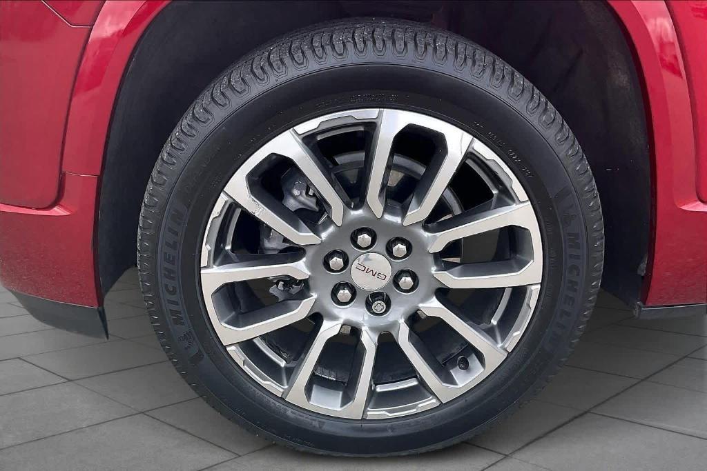 used 2021 GMC Acadia car, priced at $18,897