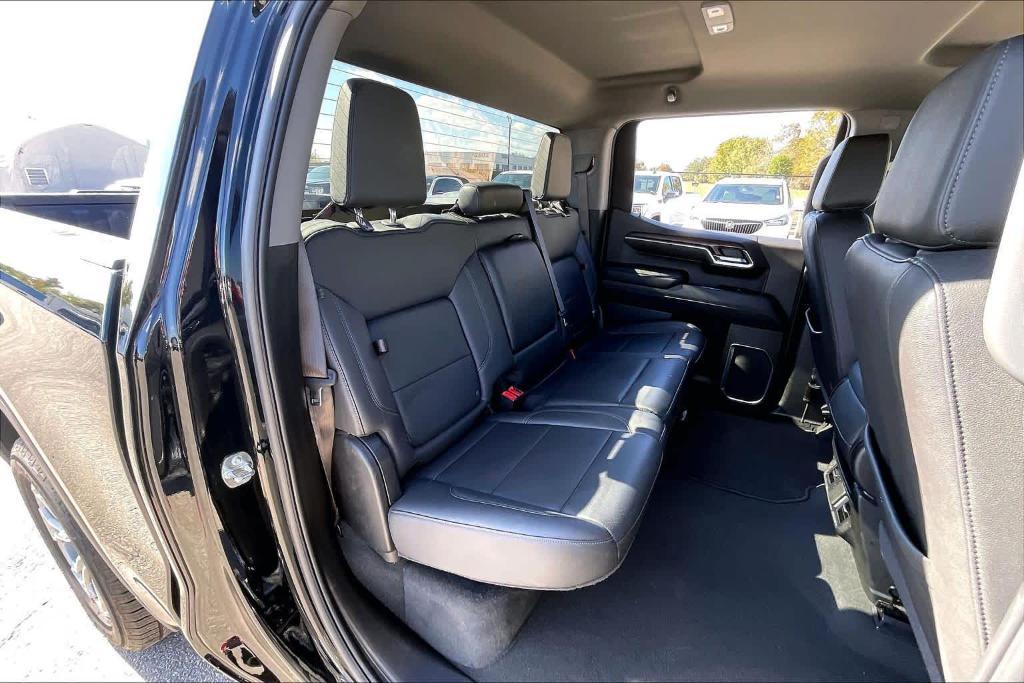 used 2025 GMC Sierra 1500 car, priced at $45,997