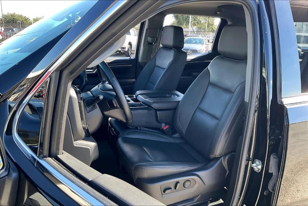 used 2025 GMC Sierra 1500 car, priced at $45,997