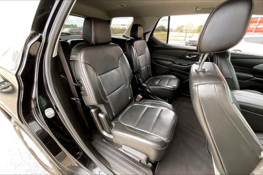 used 2019 Chevrolet Traverse car, priced at $17,987