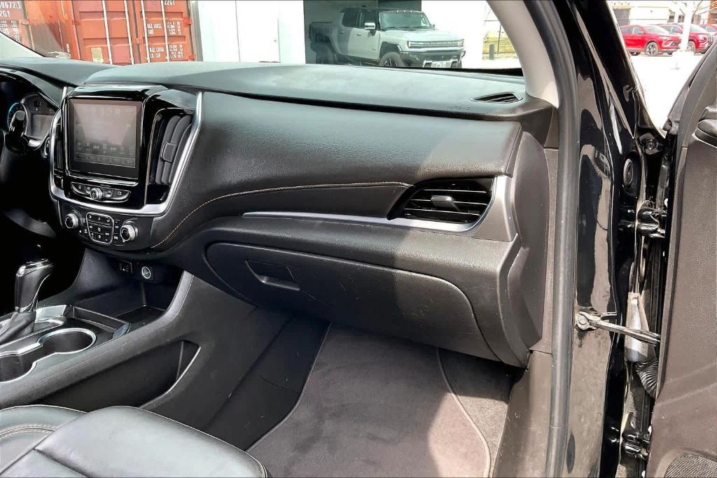 used 2019 Chevrolet Traverse car, priced at $17,987