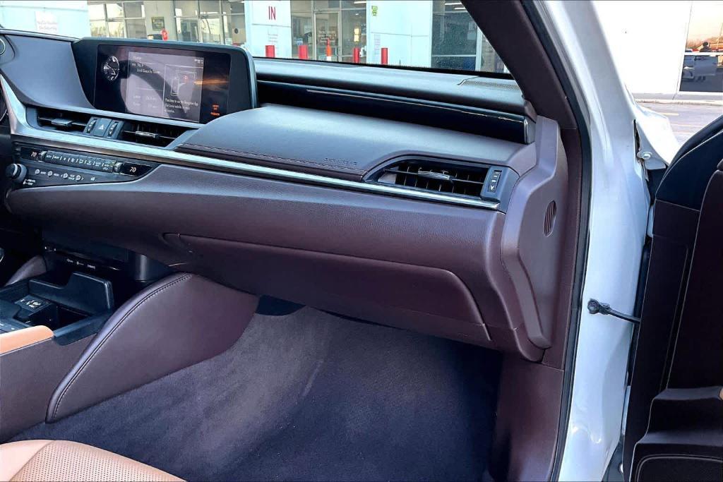 used 2019 Lexus ES 350 car, priced at $24,597