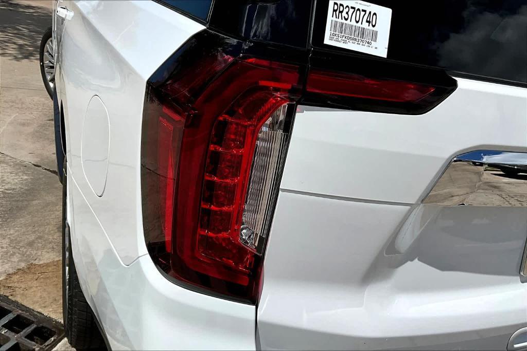 used 2024 GMC Yukon XL car, priced at $58,685