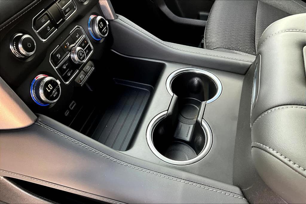 used 2024 GMC Yukon XL car, priced at $58,685