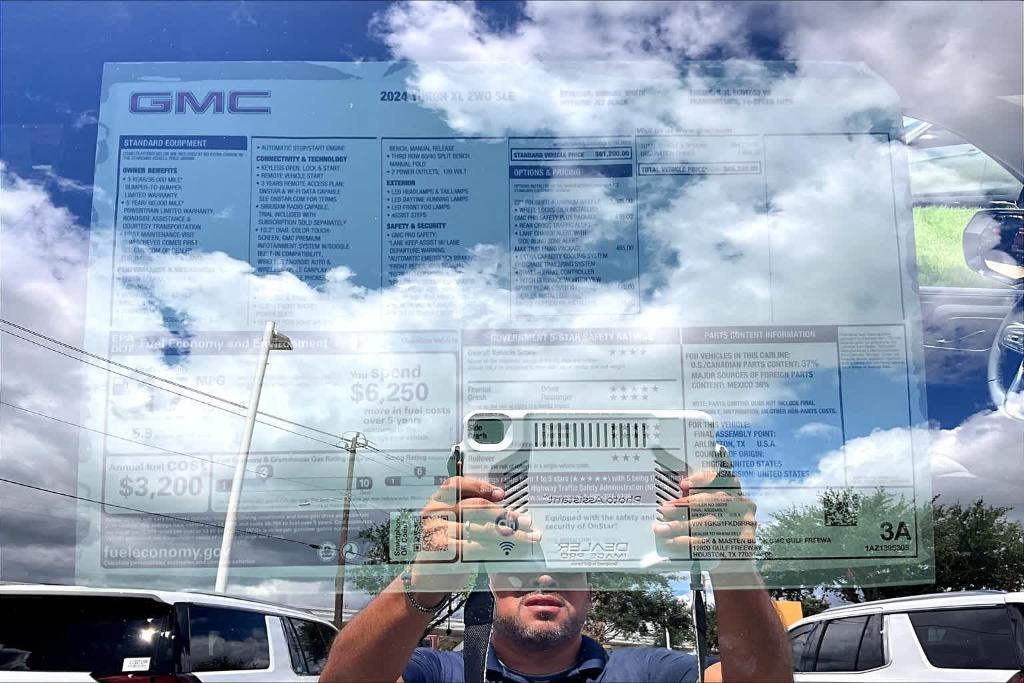 used 2024 GMC Yukon XL car, priced at $58,685