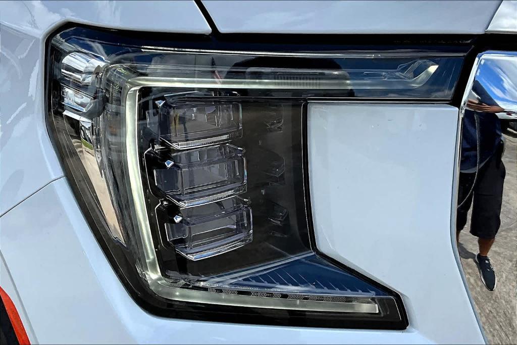 used 2024 GMC Yukon XL car, priced at $58,685