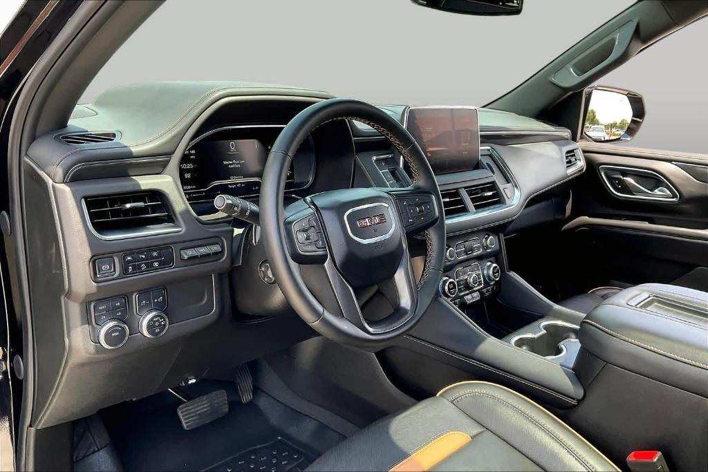 used 2024 GMC Yukon car, priced at $70,212